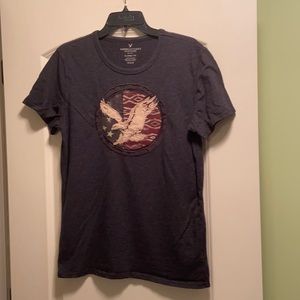 Like new AE T-shirt, dark gray